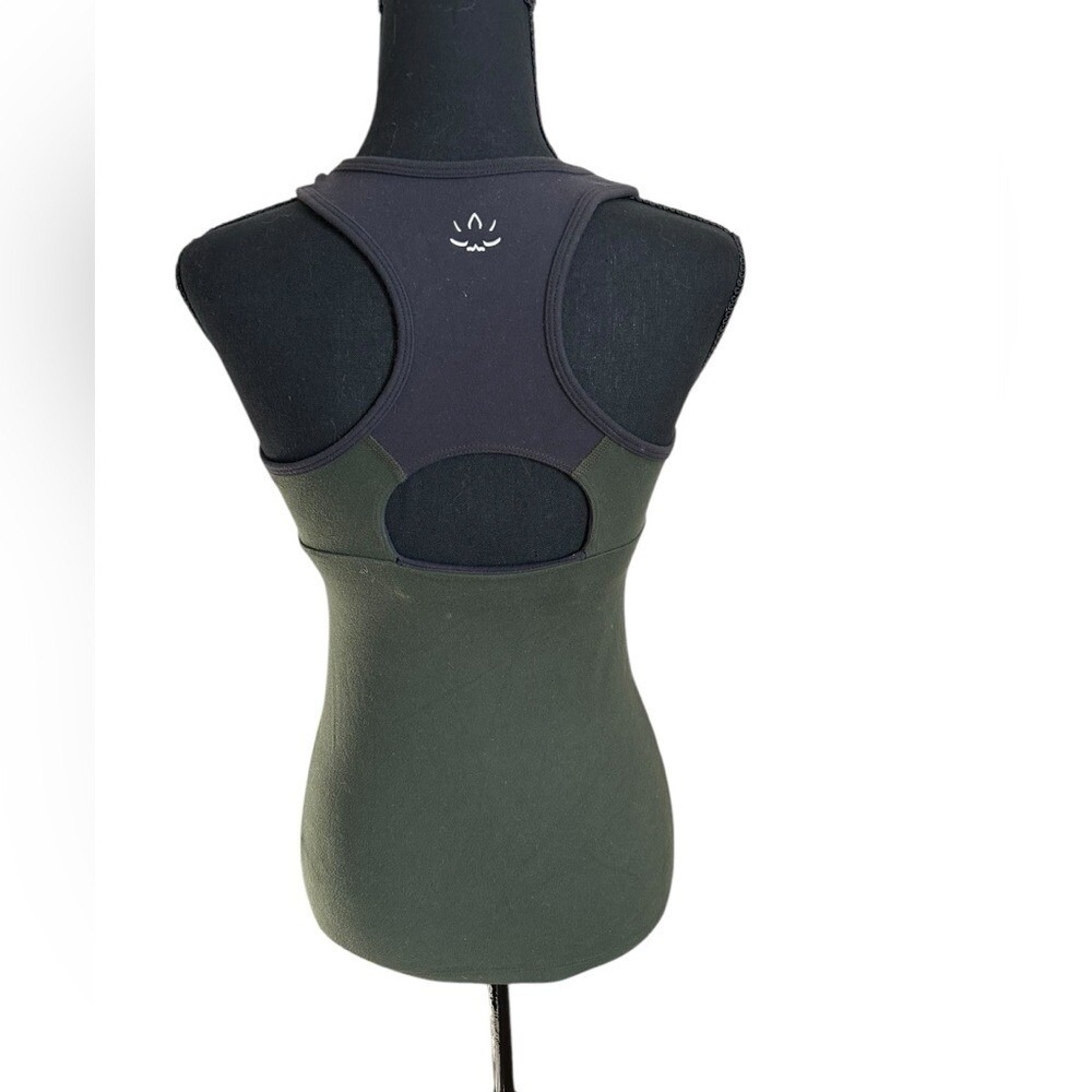 Beyond Yoga Athletic Tank XS Olive Green and Black - Picture 2 of 9